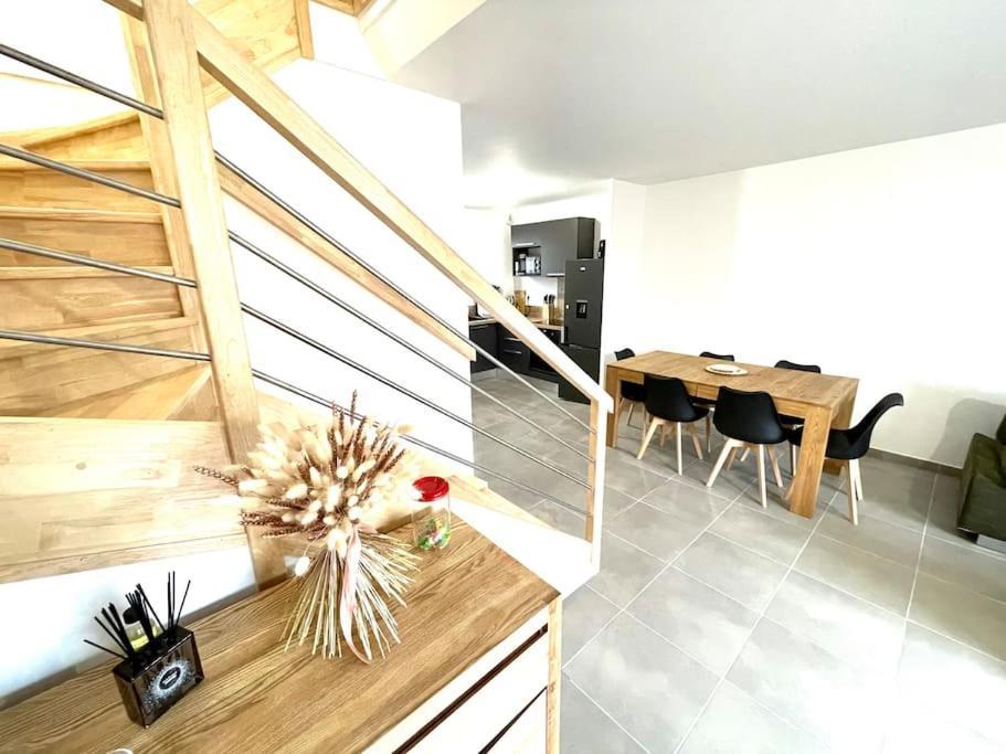 Villa 8 Personnes Bord De Mer Climatisee Saintes-Maries-de-la-Mer Zewnętrze zdjęcie